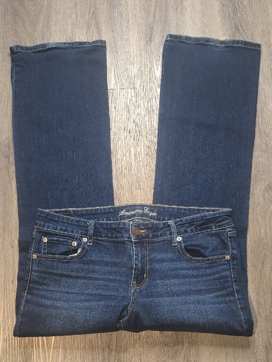 American Eagle Outfitters Denim - American Eagle Outfitters Women’s Faded Blue Flare Jeans 816